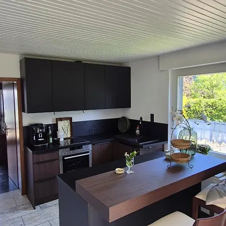 Haus Sengbach Im Bergischen Land Mit 2 Schlafzimmern * لايشلينغن