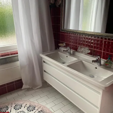 Haus Sengbach Im Bergischen Land Mit 2 Schlafzimmern