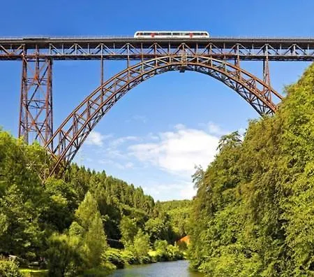 Casa de Férias Haus Sengbach Im Bergischen Land Mit 2 Schlafzimmern *